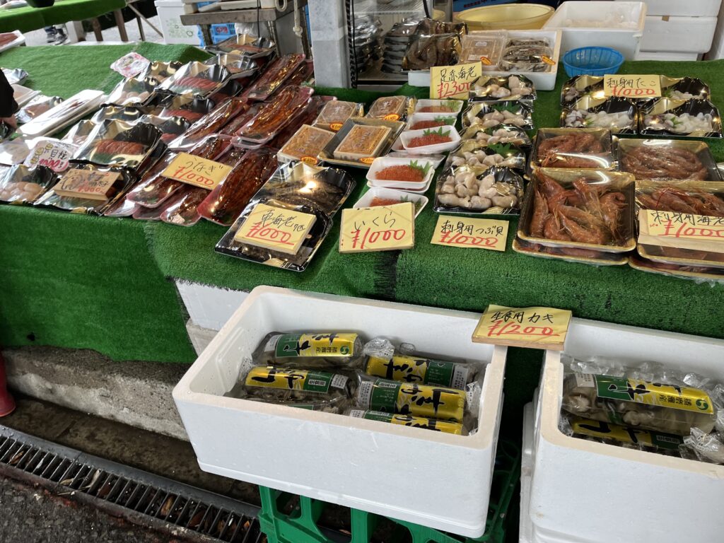 関西空港近く・子連れにおすすめな観光スポット　田尻日曜朝市で販売されている海鮮